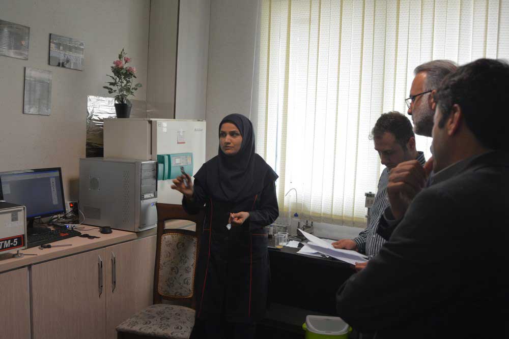 بازدید مدیرعامل بانک تجارت استان اصفهان از گروه صنعتی صدراپل